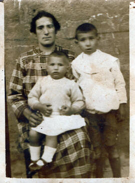 Madre e hijos